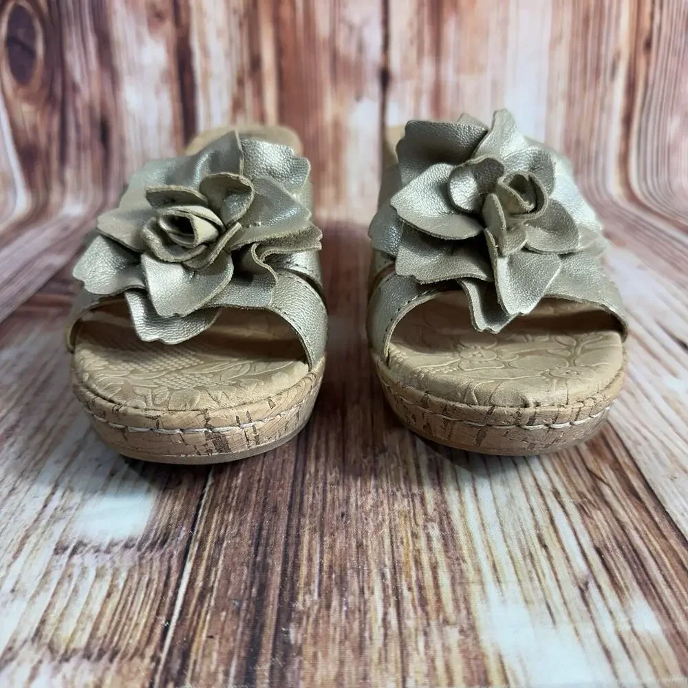 BOC Born Concept Size 7 Bronze Leather Flower Cork Wedge Sandals Open Toe Shoes - Picture 2 of 11